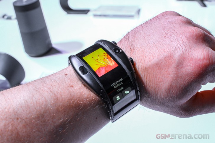 Flexible screen nubia Alpha up for pre-orders, coming April 10