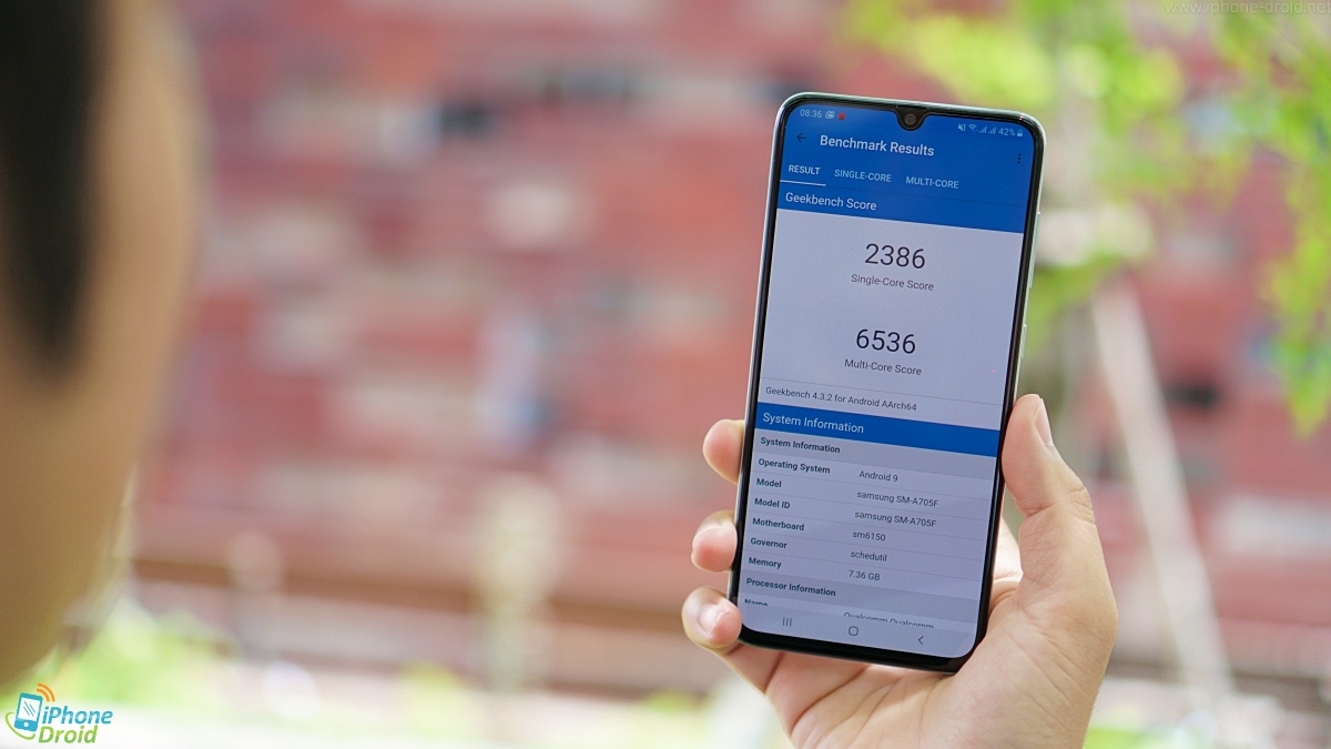 Samsung Galaxy A70 Review