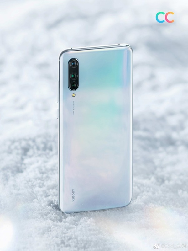 Check out the first image of the Xiaomi Mi CC9