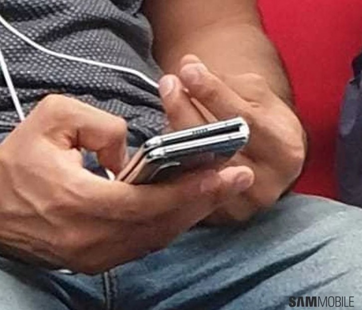 Redesigned Samsung Galaxy Fold caught in the wild