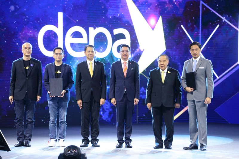 LINE Big Bang sign MOU