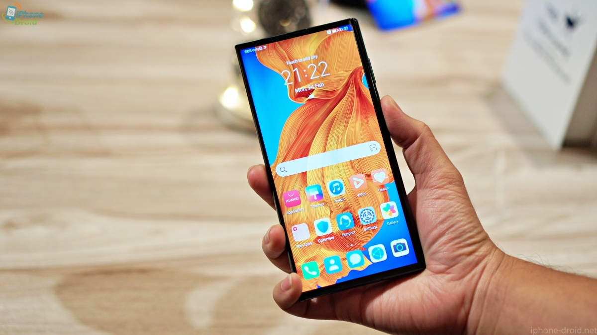 Huawei Mate Xs Hands-On first look in Thailand