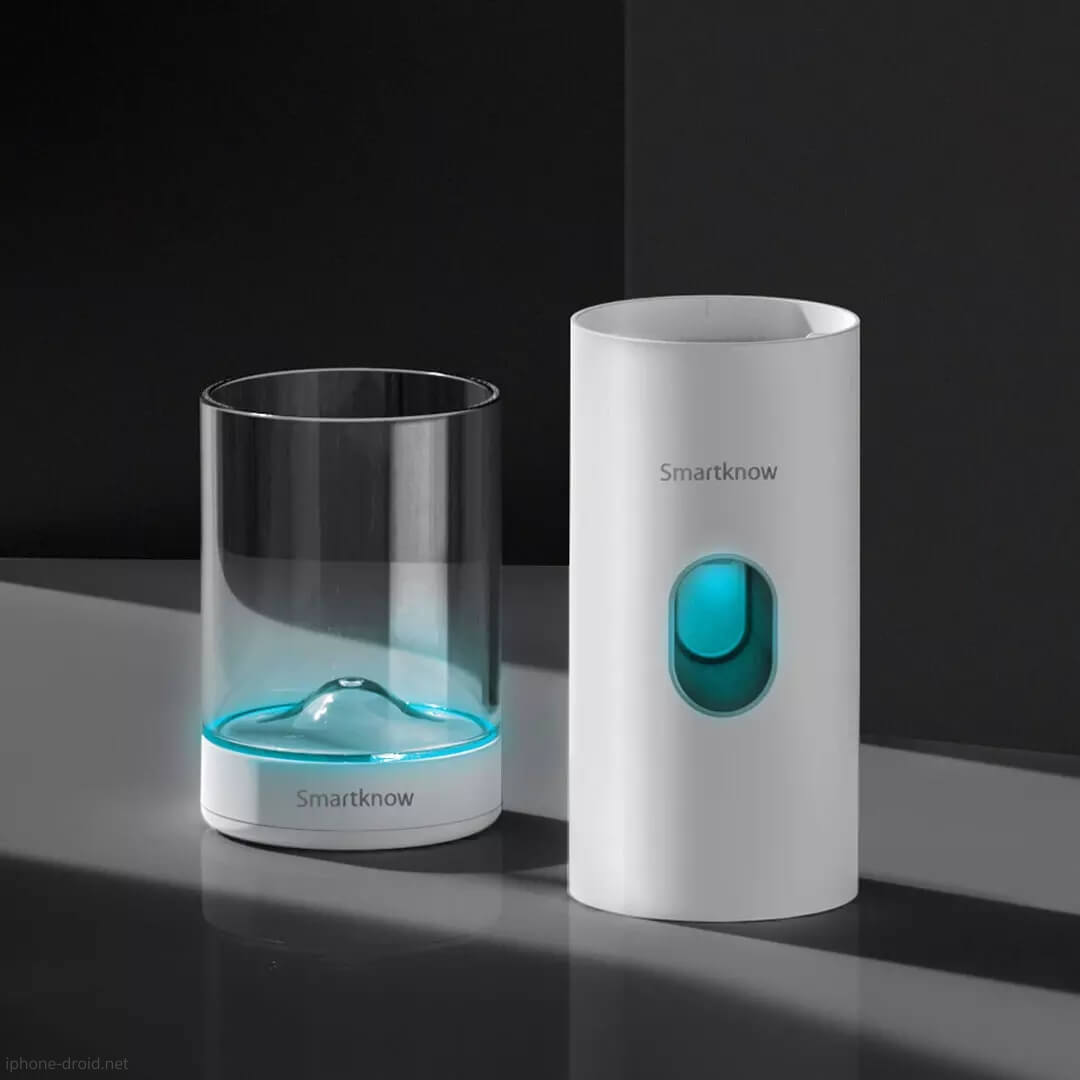 Xiaomi Smartknow Plus Squeezing toothpaste and sanitizing