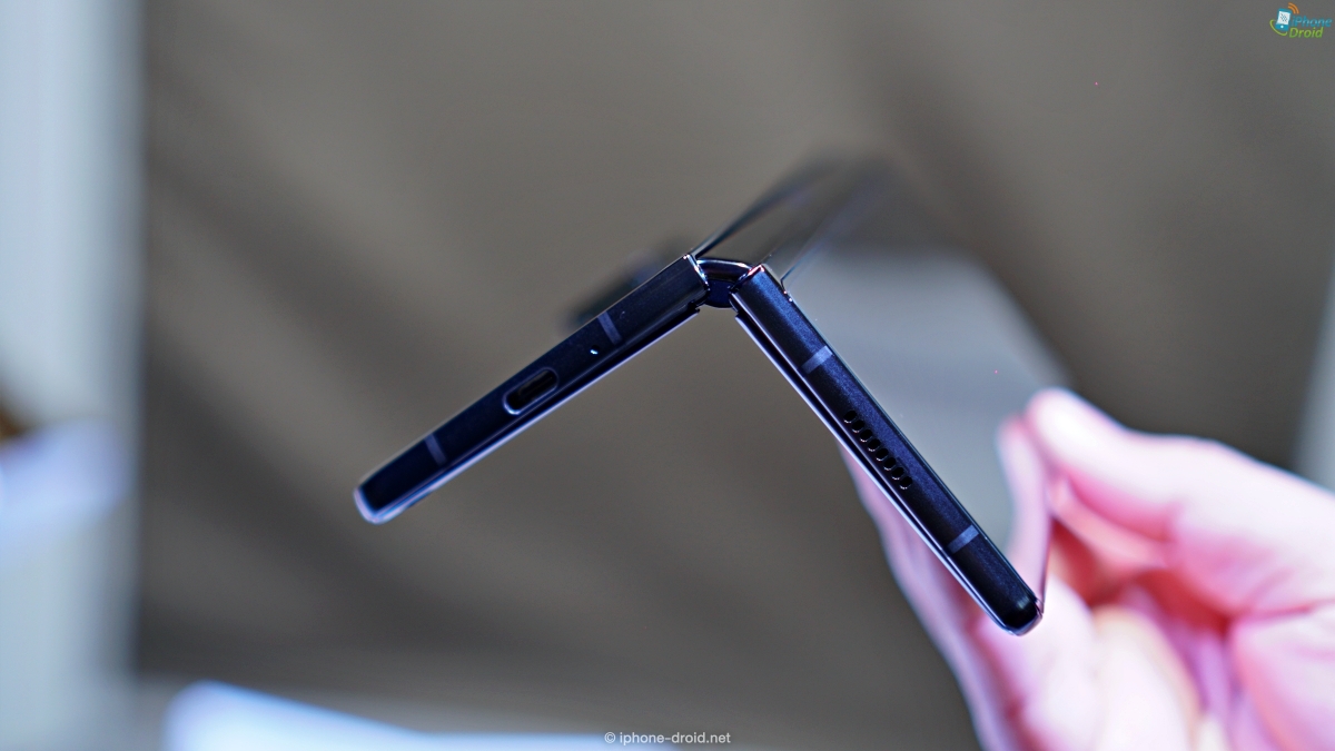 Samsung Galaxy Z Fold2 5G Preview