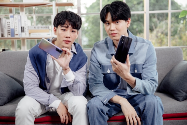 รูปภาพนี้มี Alt แอตทริบิวต์เป็นค่าว่าง ชื่อไฟล์คือ Vivo-Y72-5G-Yin-War-exclusive-interview-4.jpg