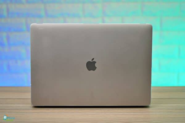 เคสกันกระแทกและรอยขีดข่วนสำหรับ MacBook