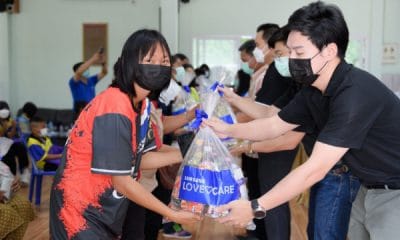 Samsung donates 500 survival bags
