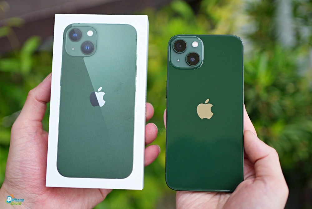 iPhone 12 และ iPhone 13 เลือกรุ่นไหนดี