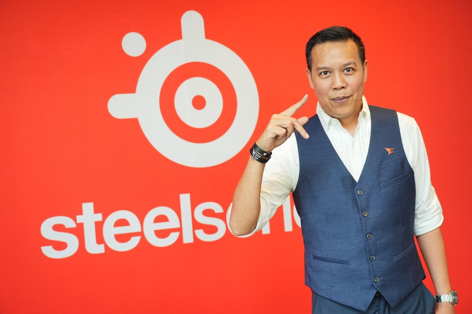 RTB SteelSeries Arctis Nova Family