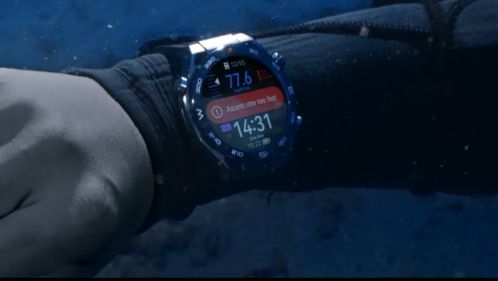 HUAWEI WATCH Ultimate 100-metre scuba diving mode