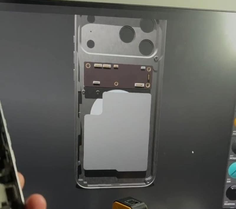 iPhone 17 Pro Max's Internal Design With Metal Battery Allegedly Leaks