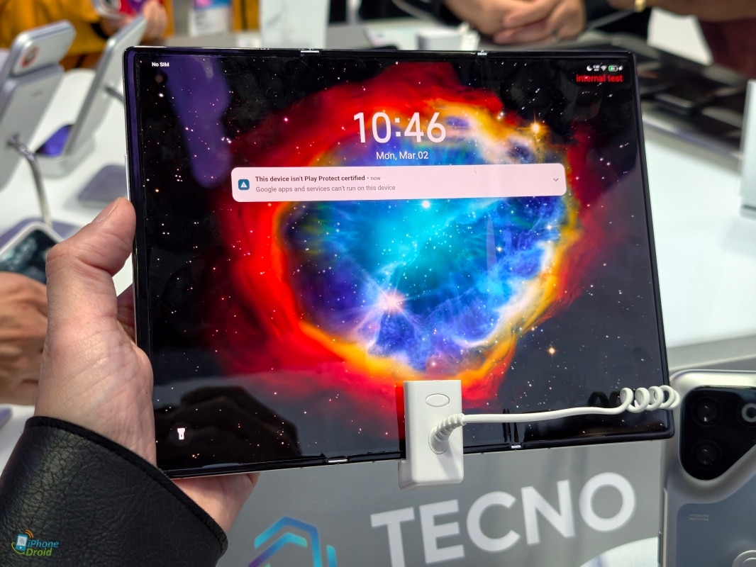 TECNO PHANTOM Ultimate G Fold Concept