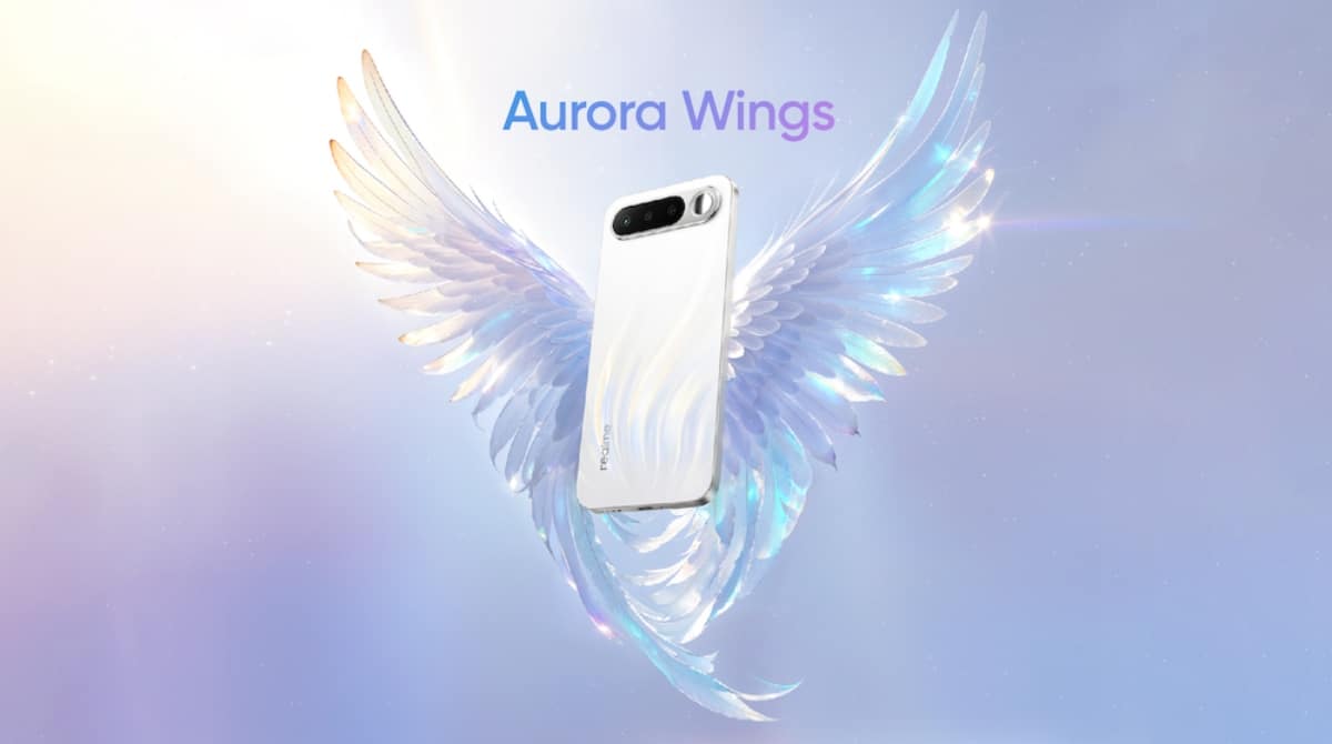 realme 16 5G Camera Bar Selfie Mirror