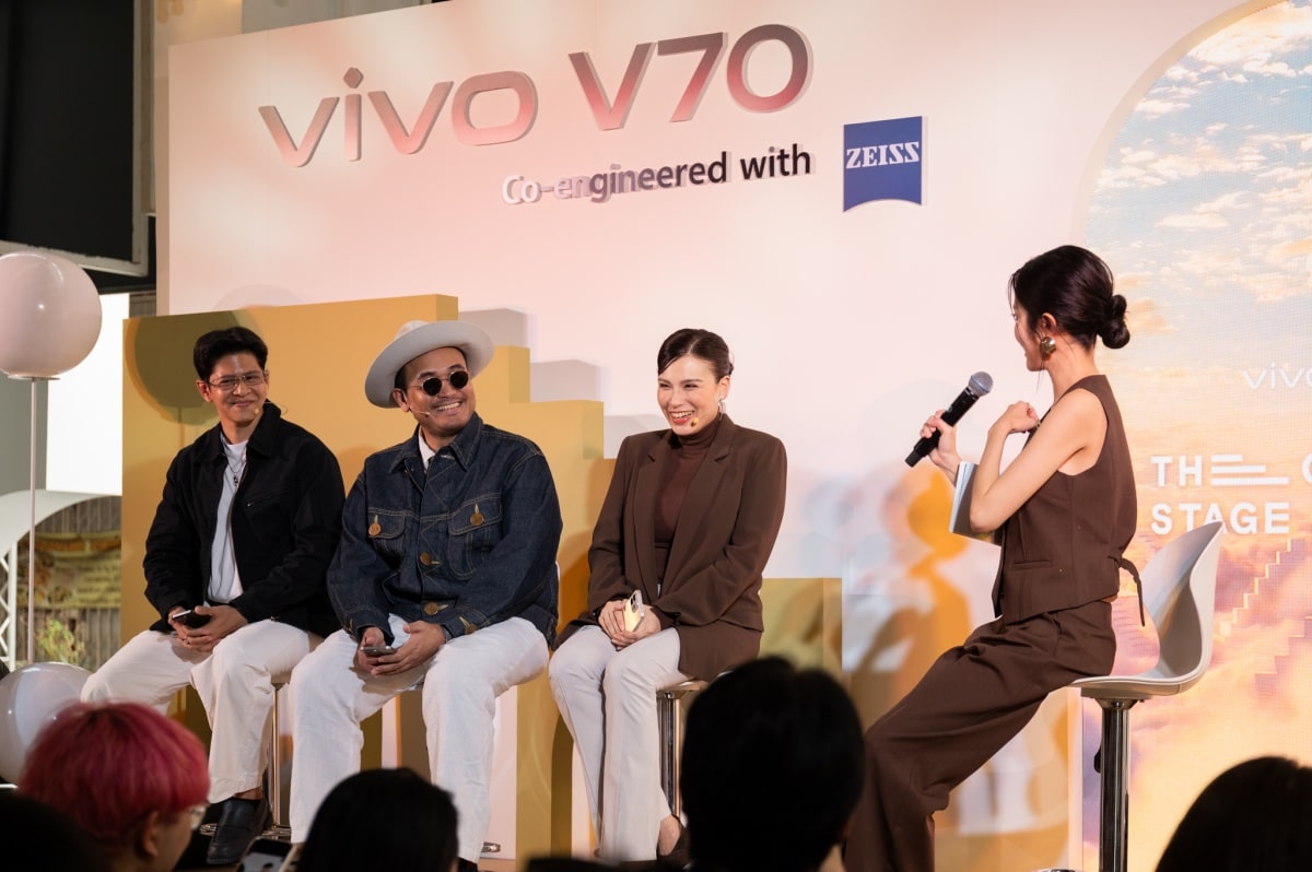 vivo V70 The Golden Stage of Life Exhibition